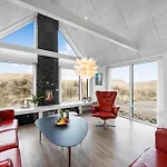 Architect-designed Activity House With A Unique Location - 1024 *