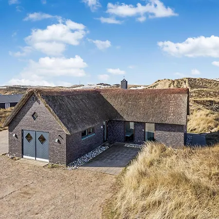 Holiday home Architect-designed Activity House With A Unique Location - 1024 *
