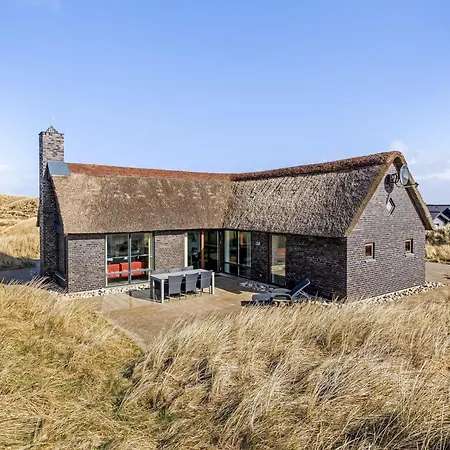 Architect-designed Activity House With A Unique Location - 1024 Holiday home