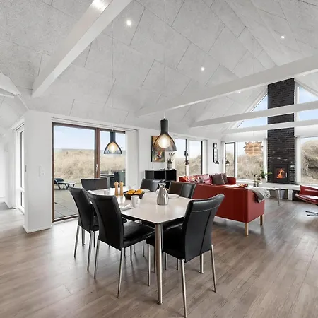 Architect-designed Activity House With A Unique Location - 1024 Tatil Evi